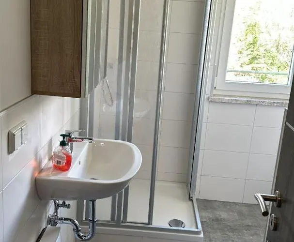 Neu! Og Links Lägenhet *